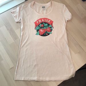 ModCloth au Fond Strawberry Tshirt